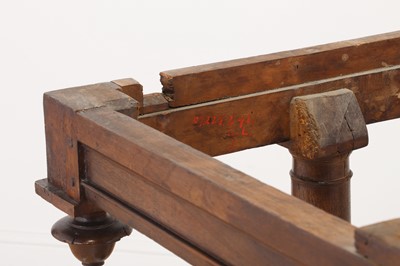 Lot 9 - Formerly in the collection of the Metropolitan Museum of Art, New York