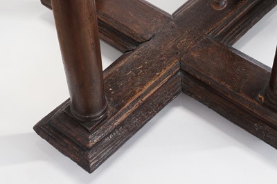 Lot 9 - Formerly in the collection of the Metropolitan Museum of Art, New York