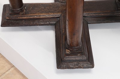 Lot 9 - Formerly in the collection of the Metropolitan Museum of Art, New York