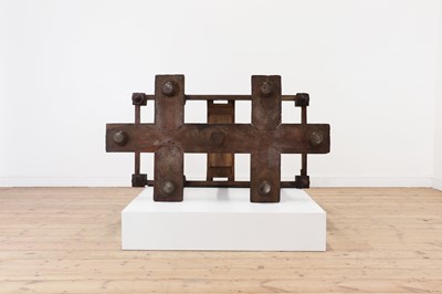 Lot 9 - Formerly in the collection of the Metropolitan Museum of Art, New York