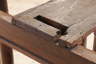 Lot 9 - Formerly in the collection of the Metropolitan Museum of Art, New York