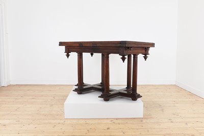 Lot 9 - Formerly in the collection of the Metropolitan Museum of Art, New York