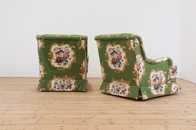 Lot 23 - A pair of 'St. James' armchairs by Kingcome