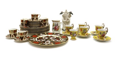 Lot 269 - An Abbeydale porcelain part dinner service