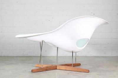 Lot 306 - A 'La Chaise' lounge chair