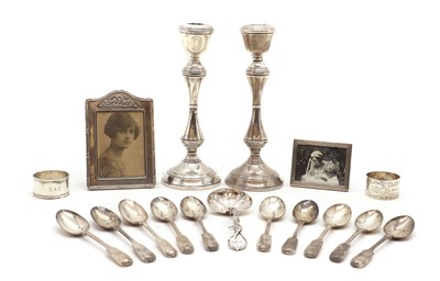 Lot 45 - A collection of silver items