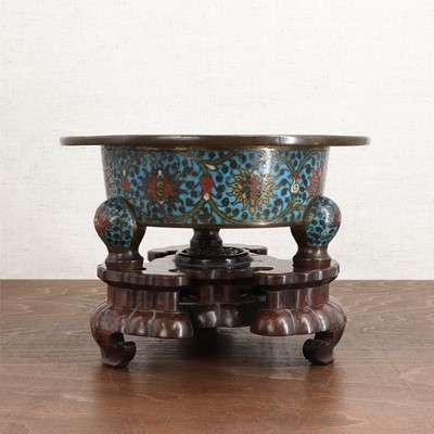 Lot 220 - A Chinese cloisonné incense burner