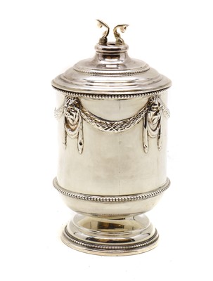 Lot 64 - A George IV silver tea caddy