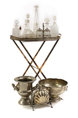 Lot 72 - A group of silver plated items