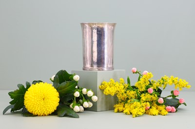 Lot 108 - A plain James II East Anglian provincial silver beaker
