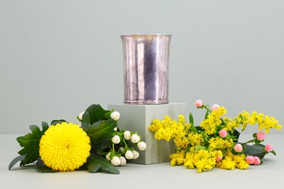 Lot 108 - A plain James II East Anglian provincial silver beaker