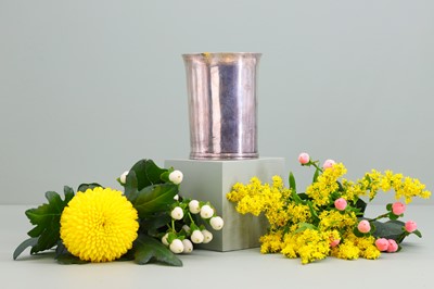 Lot 108 - A plain James II East Anglian provincial silver beaker