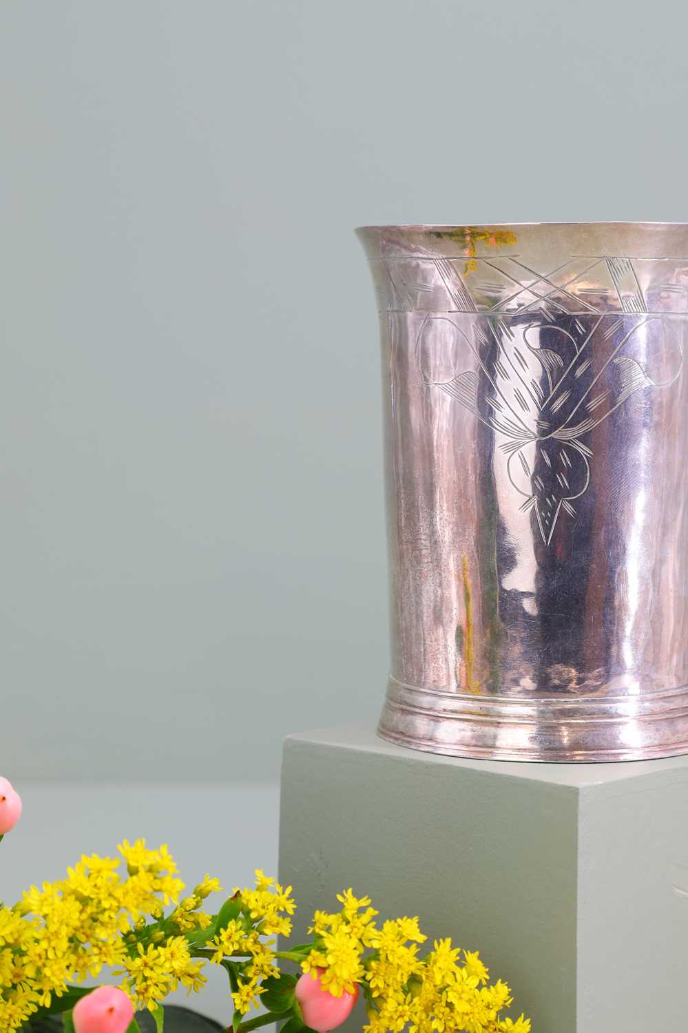Lot 109 - A William III East Anglian provincial silver engraved beaker