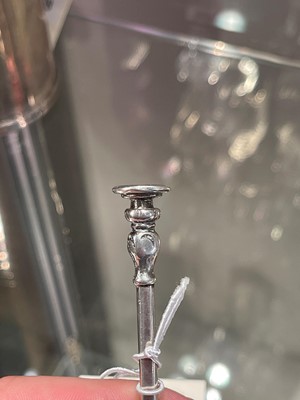 Lot 100 - A Charles I East Anglian provincial silver seal-top spoon
