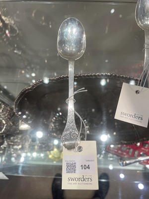 Lot 104 - A William III East Anglian provincial silver trefid spoon