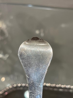 Lot 104 - A William III East Anglian provincial silver trefid spoon