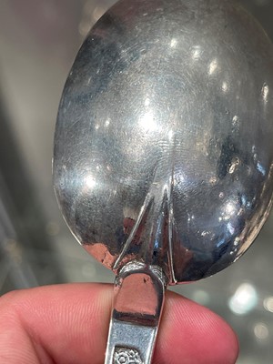Lot 101 - A Charles II East Anglian provincial silver trefid spoon