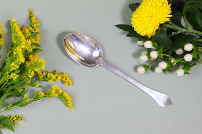Lot 106 - A William III East Anglian provincial silver trefid spoon