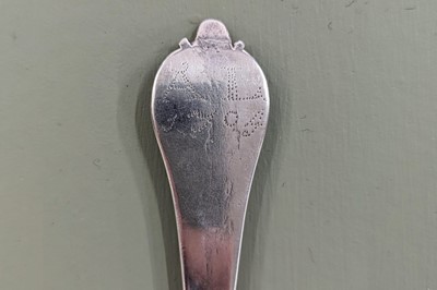 Lot 106 - A William III East Anglian provincial silver trefid spoon