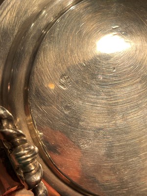 Lot 110 - A William & Mary East Anglian provincial silver tankard