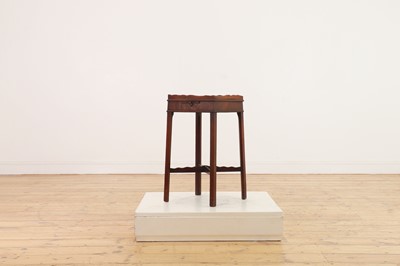 Lot 491 - A George III mahogany urn stand