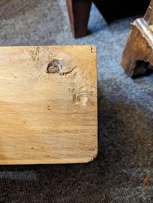 Lot 34 - A George II walnut and feather-banded kneehole desk