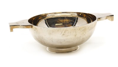 Lot 53 - A Scottish silver quaich