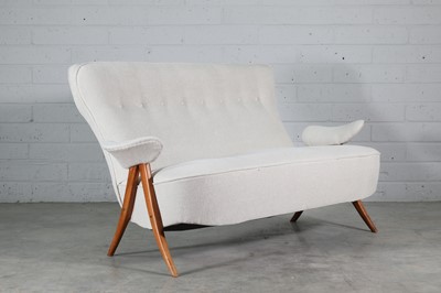 Lot 276 - A 'Model 105' settee