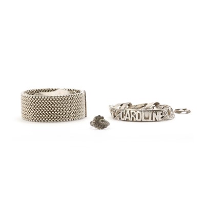 Lot 247 - A quantity of silver jewellery