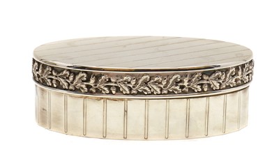 Lot 66 - A silver box