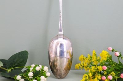 Lot 113 - A George II silver basting spoon