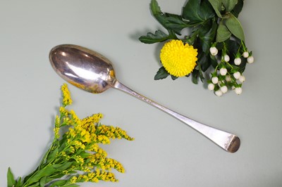 Lot 113 - A George II silver basting spoon