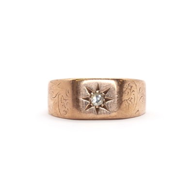 Lot 268 - A 9ct single stone gentlemen's diamond ring