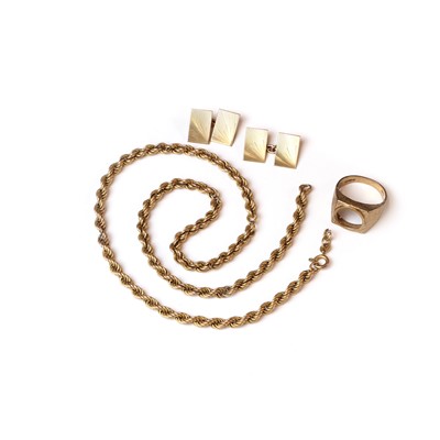 Lot 213 - A group of 9ct jewellery