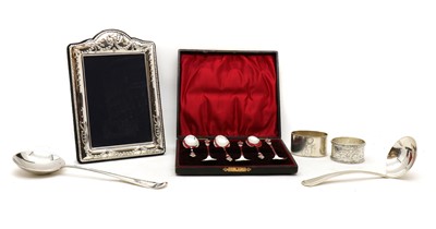 Lot 50 - A collection of silver items