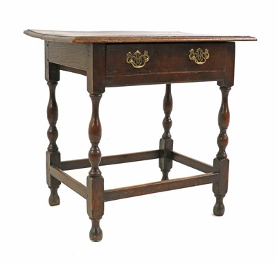 Lot 503 - An oak side table