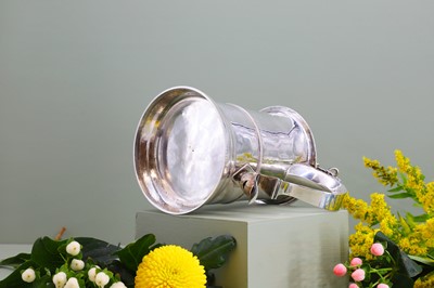 Lot 115 - A George III silver tankard