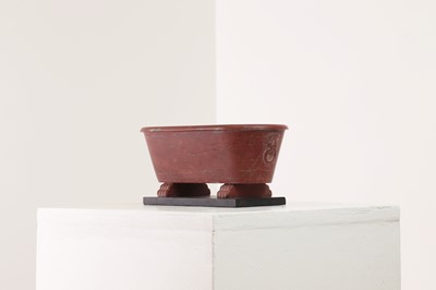 Lot 28 - A grand tour marble cistern