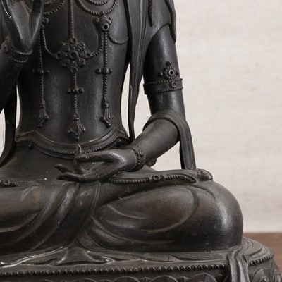 Lot 217 - A Chinese bronze bodhisattva