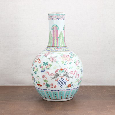 Lot 110 - A Chinese famille rose vase