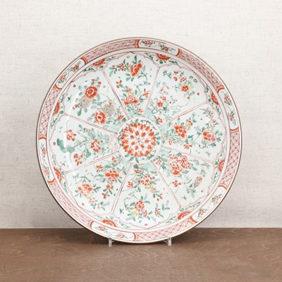 Lot 76 - A Chinese famille verte charger