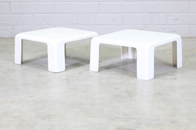 Lot 500 - A pair of 'Gatti' coffee tables