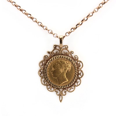 Lot 274 - A Queen Victoria shield back sovereign pendant