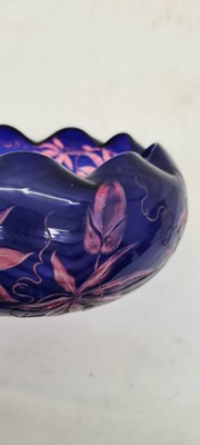 Lot 243 - A Stevens & Williams cased and intaglio cut glass bowl