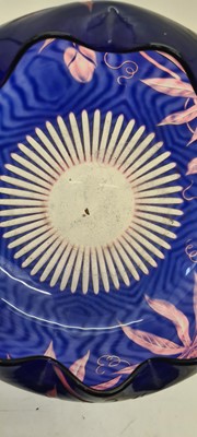 Lot 243 - A Stevens & Williams cased and intaglio cut glass bowl