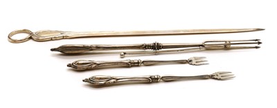Lot 122 - A Victorian silver meat skewer