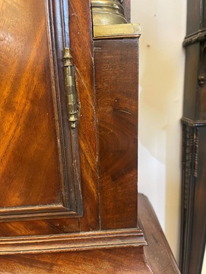 Lot 323 - A George III mahogany longcase clock