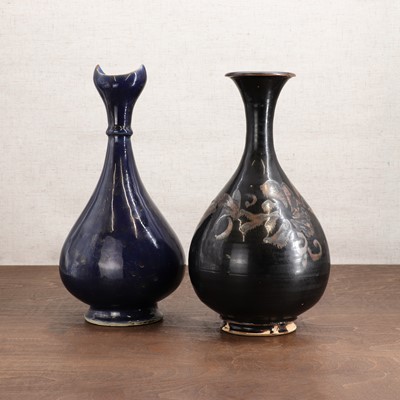 Lot 6 - A Chinese black-glazed yuhuchun vase