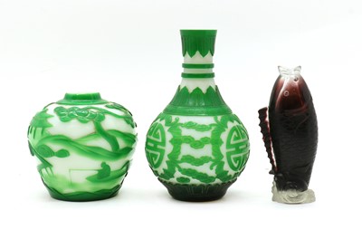 Lot 85 - A group of Chinese Peking glass