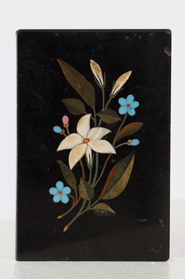 Lot 195 - A group of hardstone pietra dura desk pieces